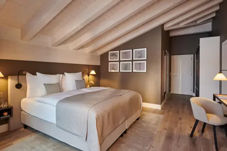 Schloss Zermatt Rooms Schlosshouse Rooftop Houseroom 141 01