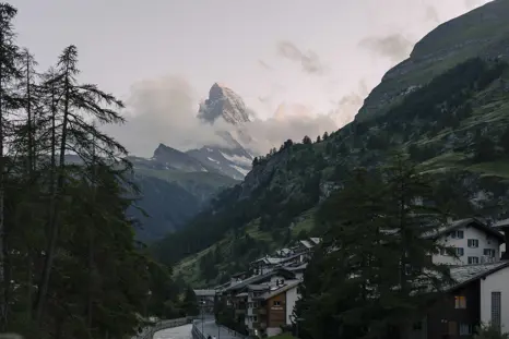 Central Location Zermatt Hotel2